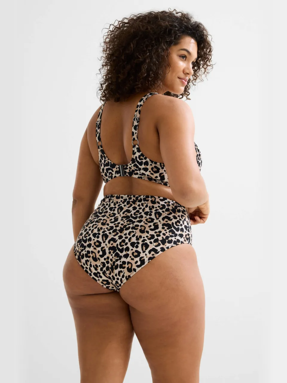 BEACHWAVE Curve high waist bikinibroekje beige/zwart, foto 5