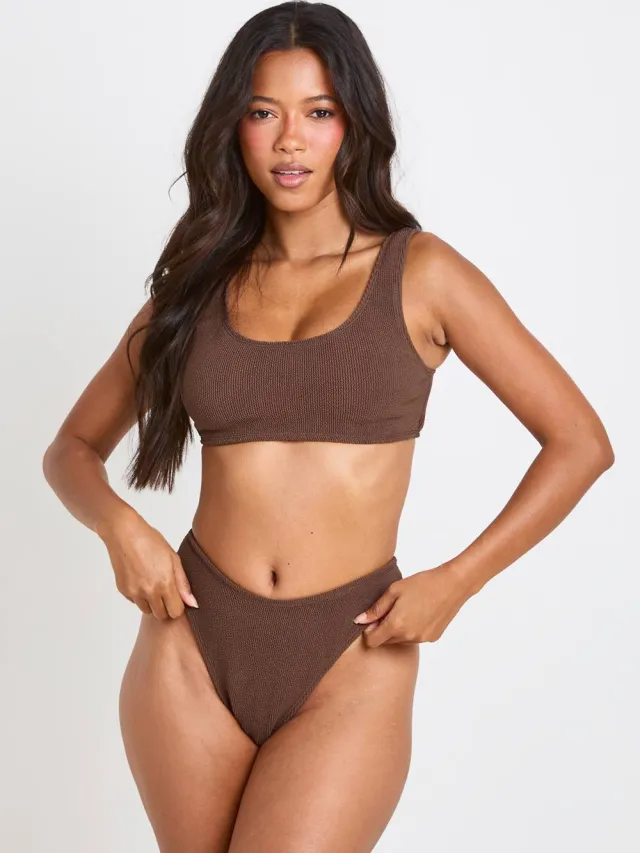 boohoo Dames Gestructureerde Hoge Pijp Bikinibroekje Chocoladebruin