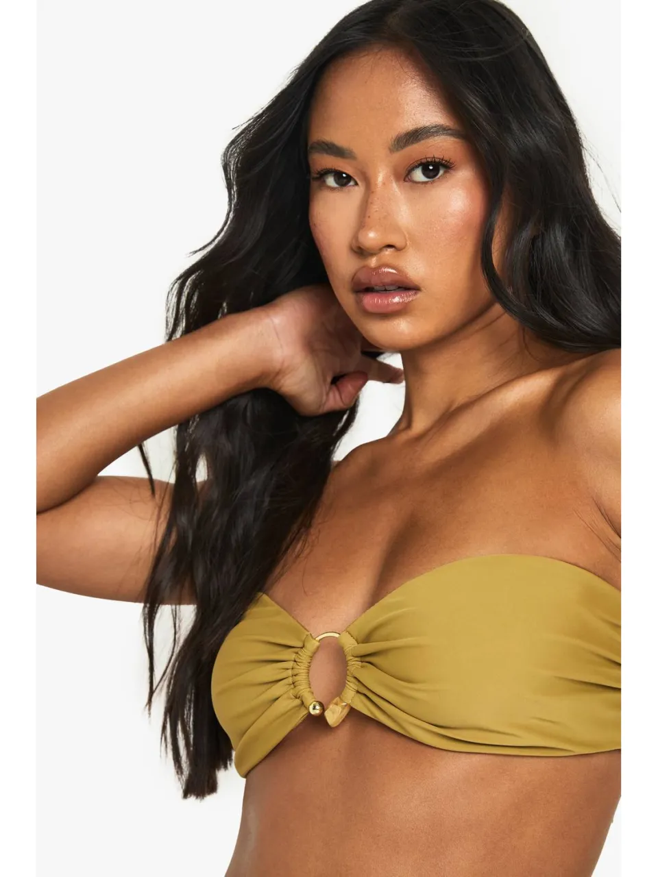 boohoo Dames Resinsteen afwerking, gouden O-ring detail, bandeau bikini-bovenstuk, foto 4
