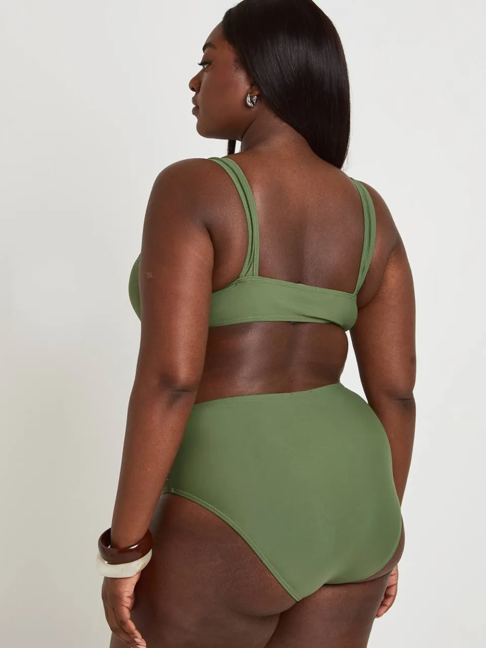 boohoo Dames Plus Bikinitop Met Gedraaid Voorpand groente, foto 2