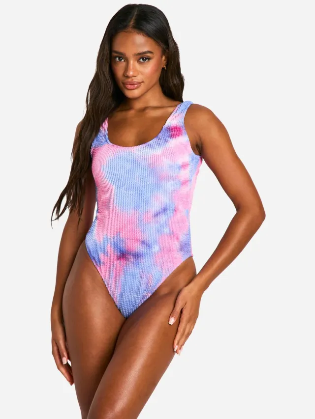 boohoo Dames Tie Dye Crinkle Scoop Badpak Roze