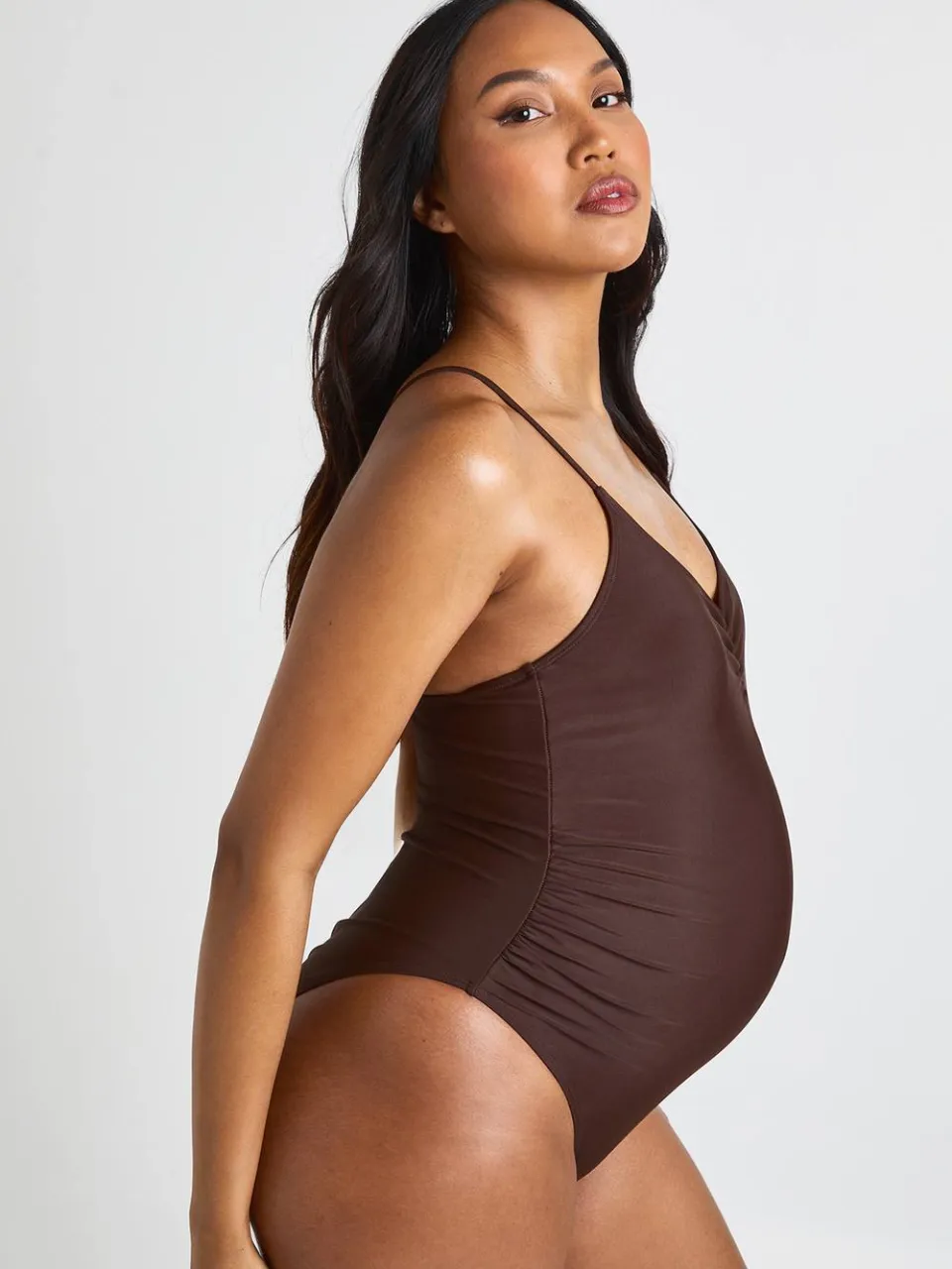 boohoo Dames Zwangerschaps Badpak Met Gerimpelde Voorkant chocoladebruin, foto 3