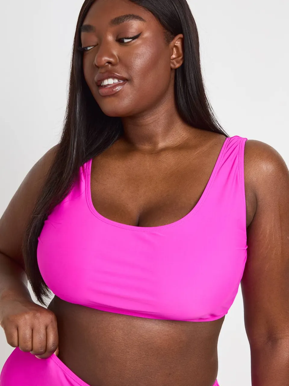 boohoo Dames Plus Essentials Schepvormige Bikini Top fuchsia, foto 4