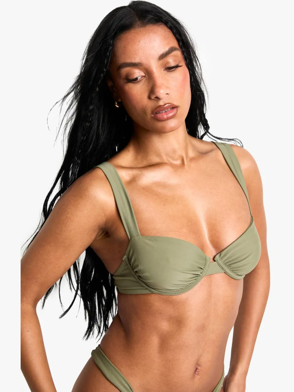 boohoo Dames Petite Zwemkleding Essentials Balkon Bikini Top kaki, foto 4