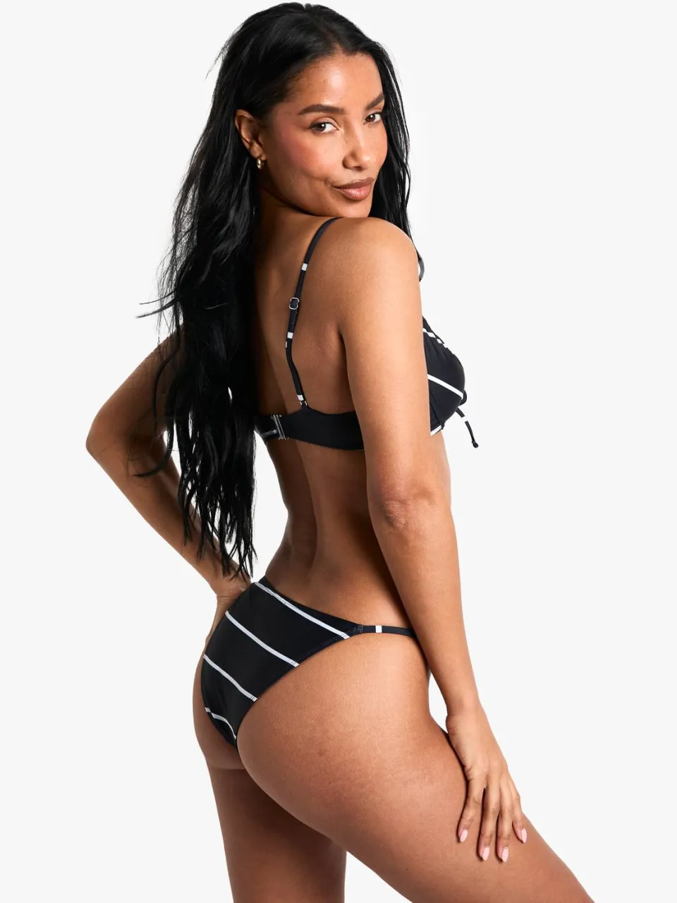 boohoo Dames Swimwear Essentials Gestreepte Tanga Slip zwart, foto 2