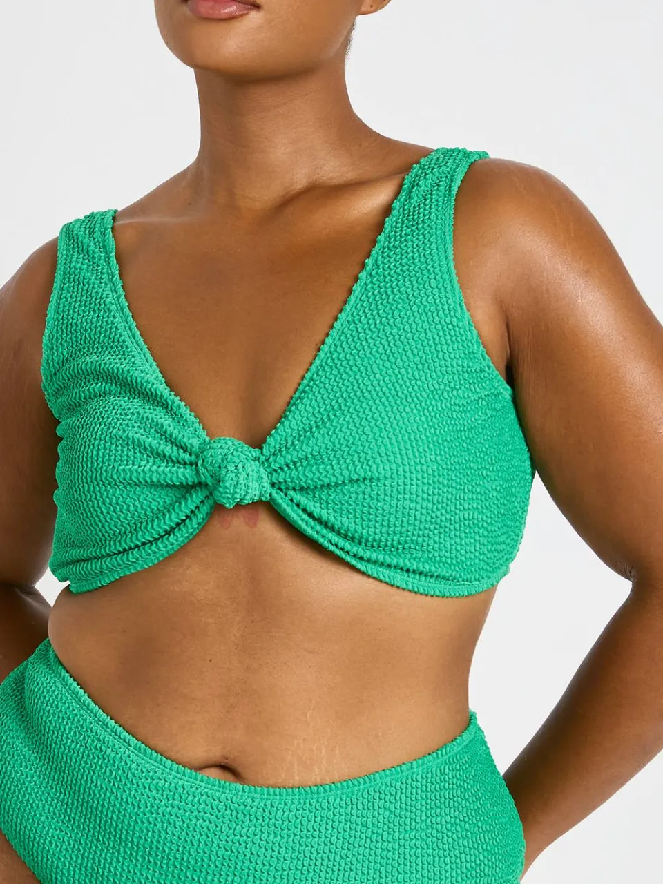 boohoo Dames Plus Crinkle Knoop Top & Hoge Taille Bikini groente, foto 4