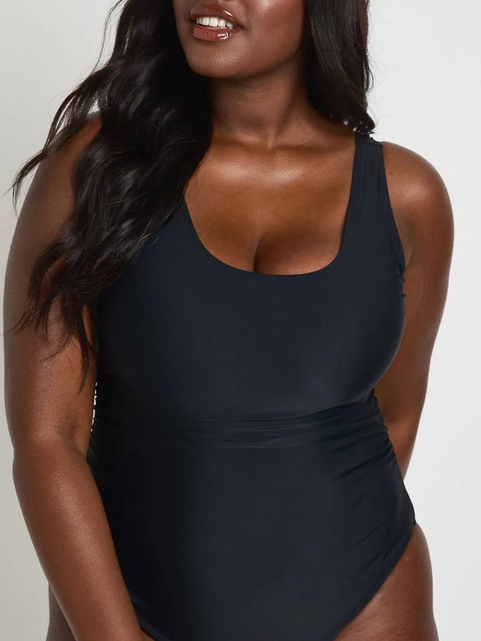 boohoo Dames Plus Buikcontrole Scoop Badpak zwart, foto 4