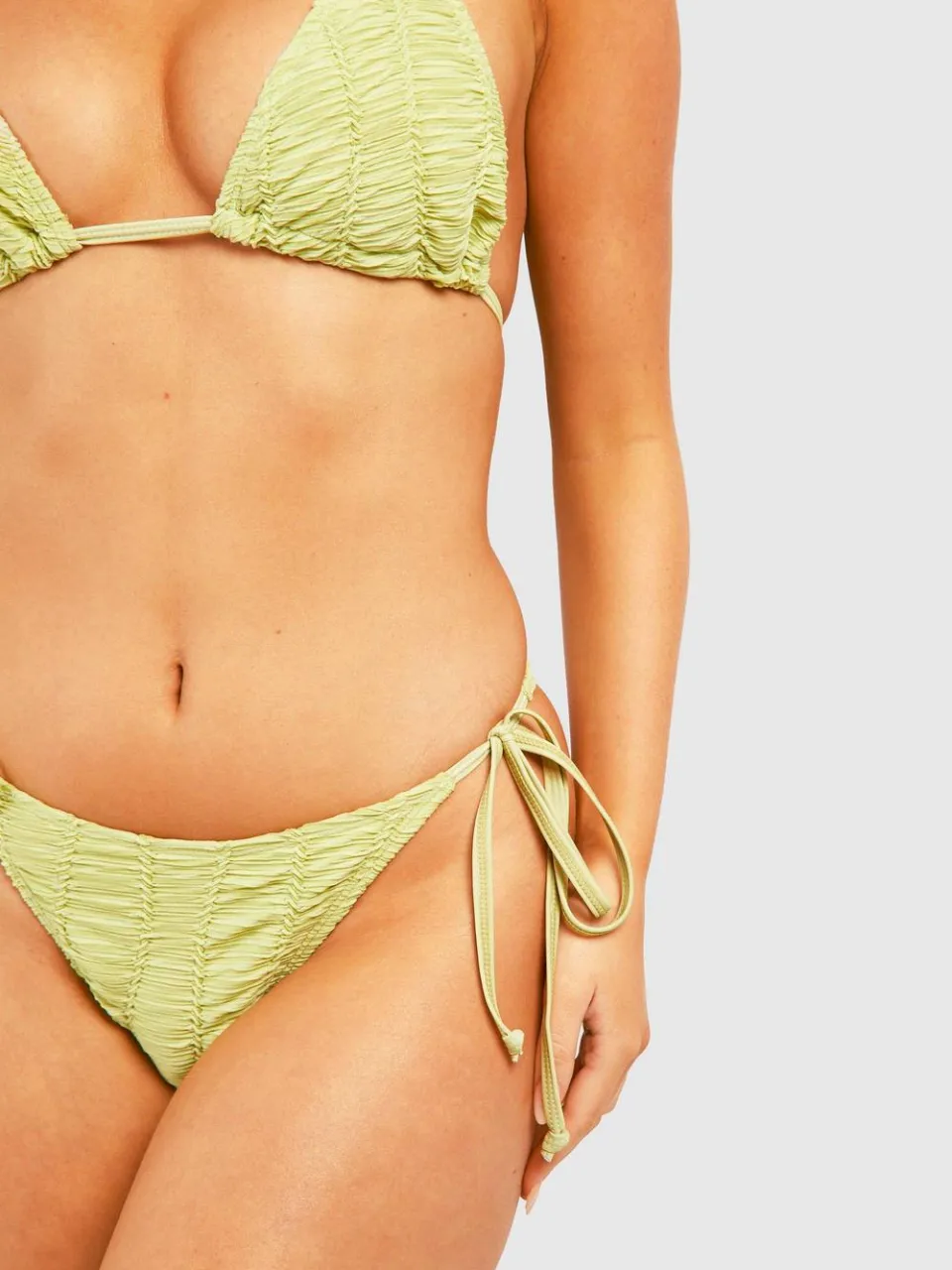 boohoo Dames Textuurgebonden Zijgebonden Bikini Slip limoen, foto 4