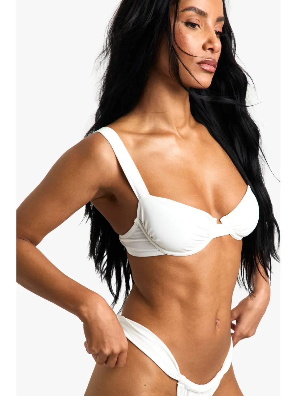 boohoo Dames Petite Swimwear Essentials Balconette Bikini Top wit, foto 3