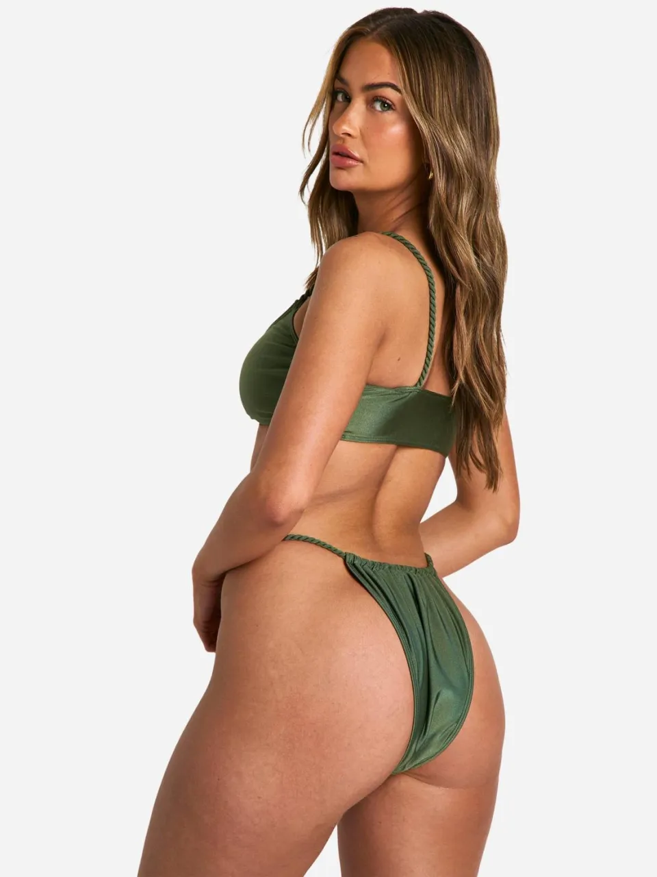 boohoo Dames Gevlochten Gerimpelde Bikinislips kaki, foto 2