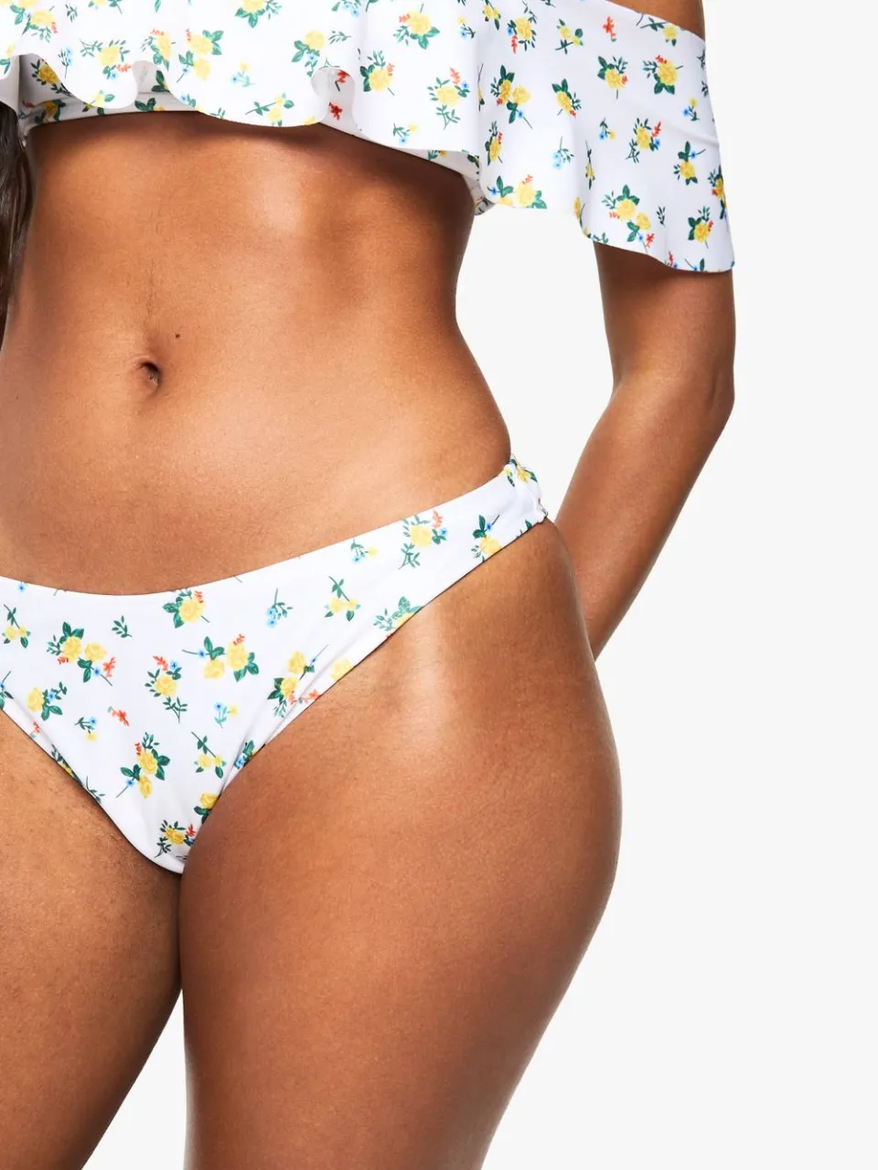 boohoo Dames Bloemrijke geplooide bikini-slip wit, foto 4