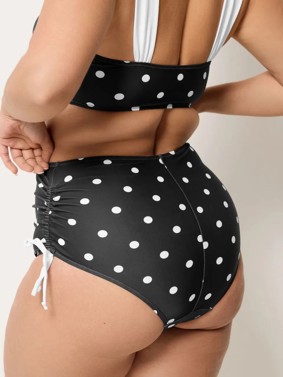Yours Zwarte Bikinislip Met Hoge Taille En Stippen, foto 4