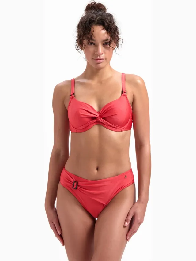 Beachlife Red Shine full cup bikinitop rood