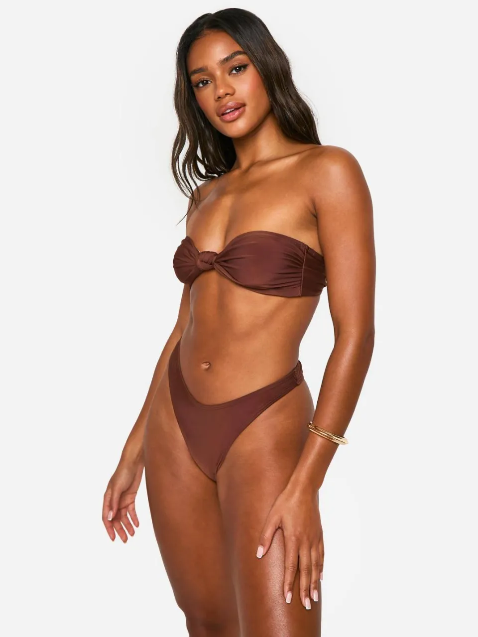 boohoo Dames Knotted Bandeau Bikini Top & High Leg Bottoms Set chocoladebruin, foto 3