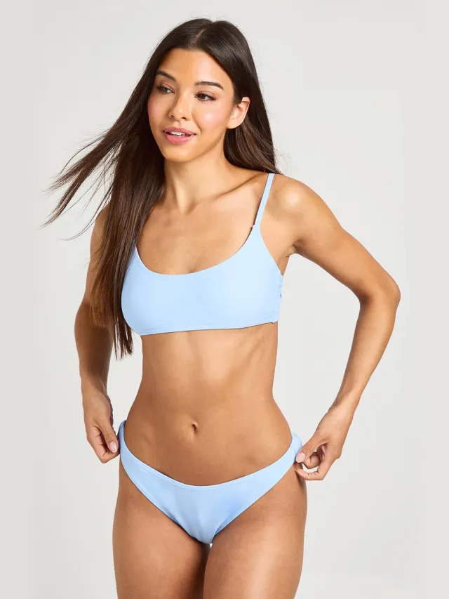 boohoo Dames Essentials Brief Bikinislip Blauw