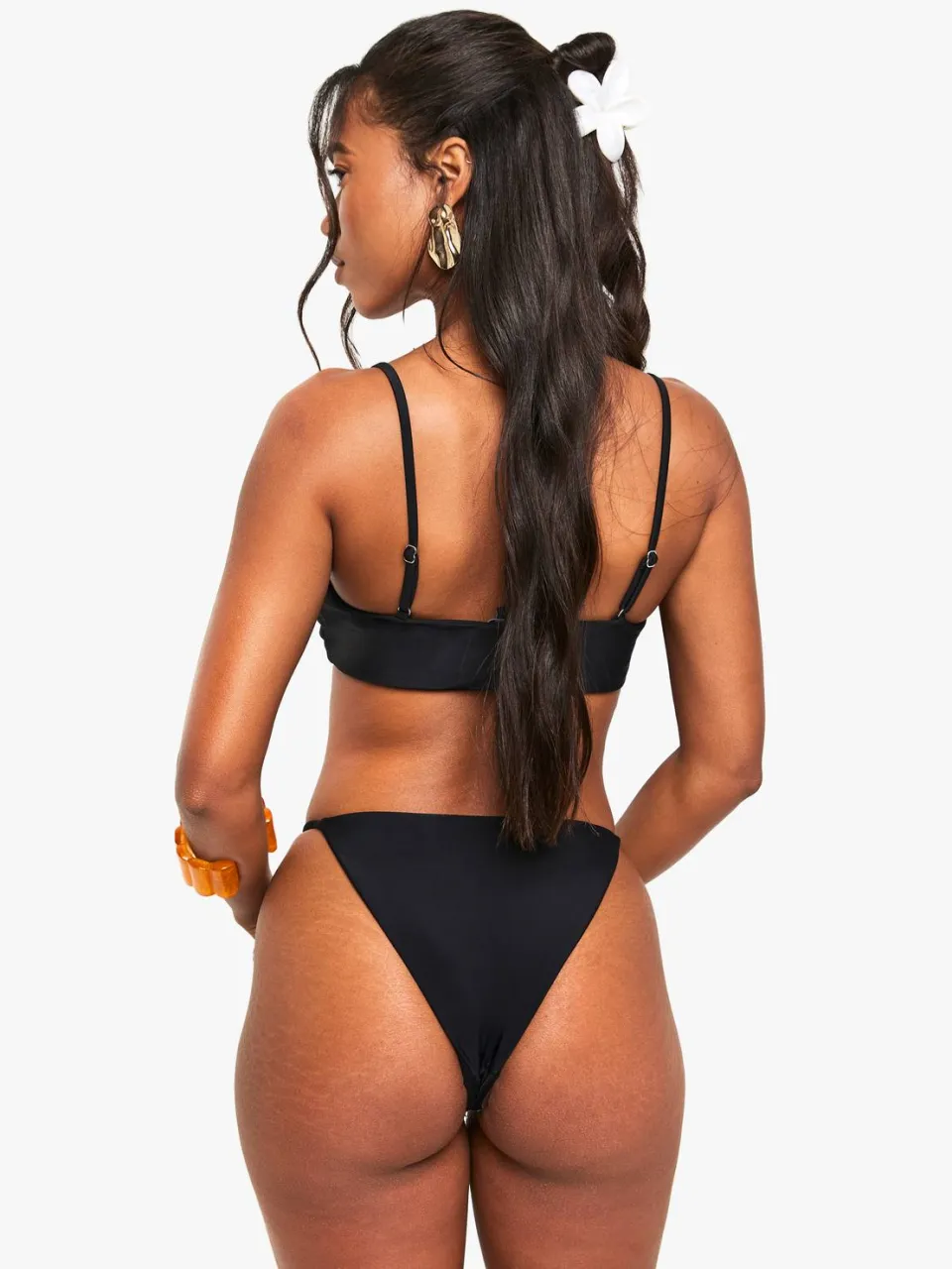 boohoo Dames Resin Trim Tanga Bikini Broekjes zwart, foto 3