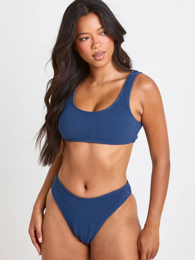 boohoo Dames Getextureerd Hoog Uitgesneden Bikinislipje Marineblauw