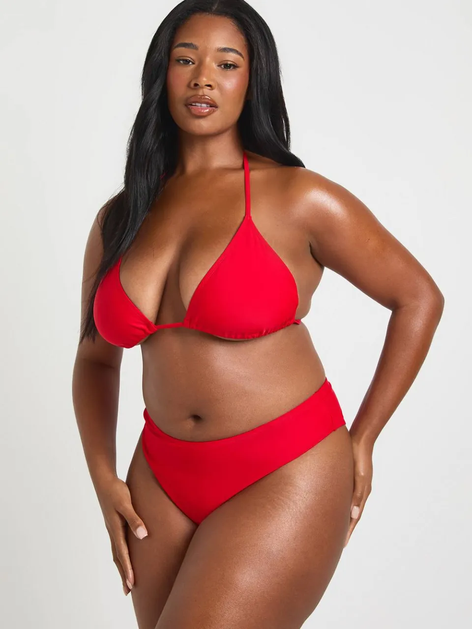 boohoo Dames Plus Essentials Effen Bikinislip Rood