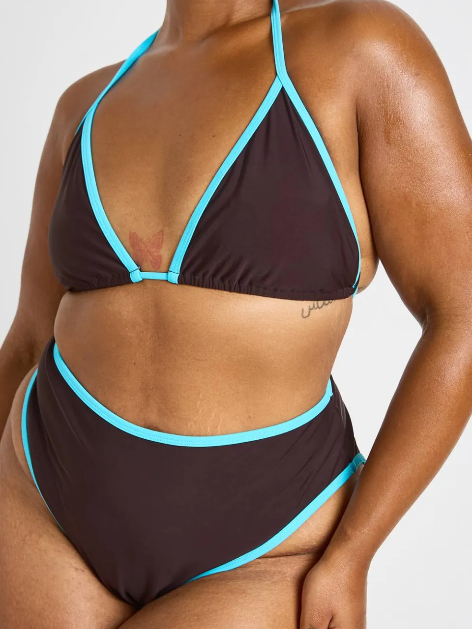boohoo Dames Plus Contrast Driehoek & Hoge Taille Bikini chocoladebruin, foto 3