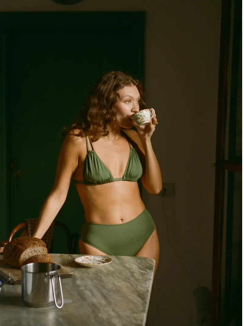 Nénés dames vegan Triangel Bikinitop Franny Kaki, foto 2