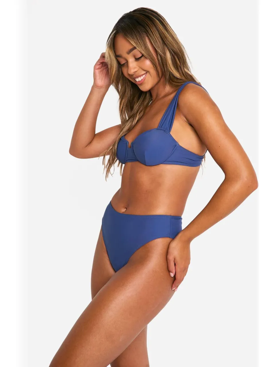 boohoo Dames Ondergebogen bikini-top marineblauw, foto 3