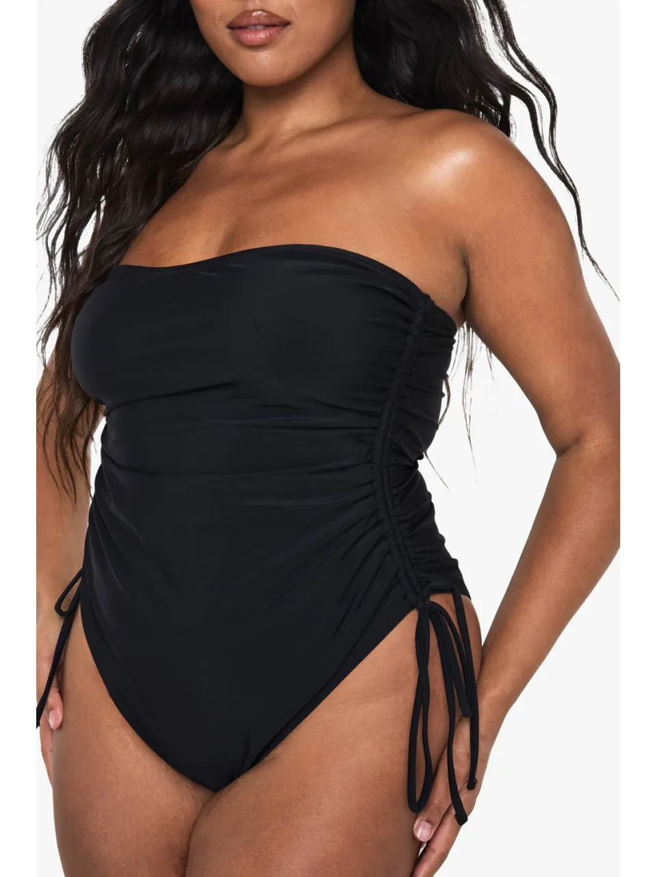 boohoo Dames Plus Zwemkleding Essentials Geraffelde Buikcontrole Badpak zwart, foto 4