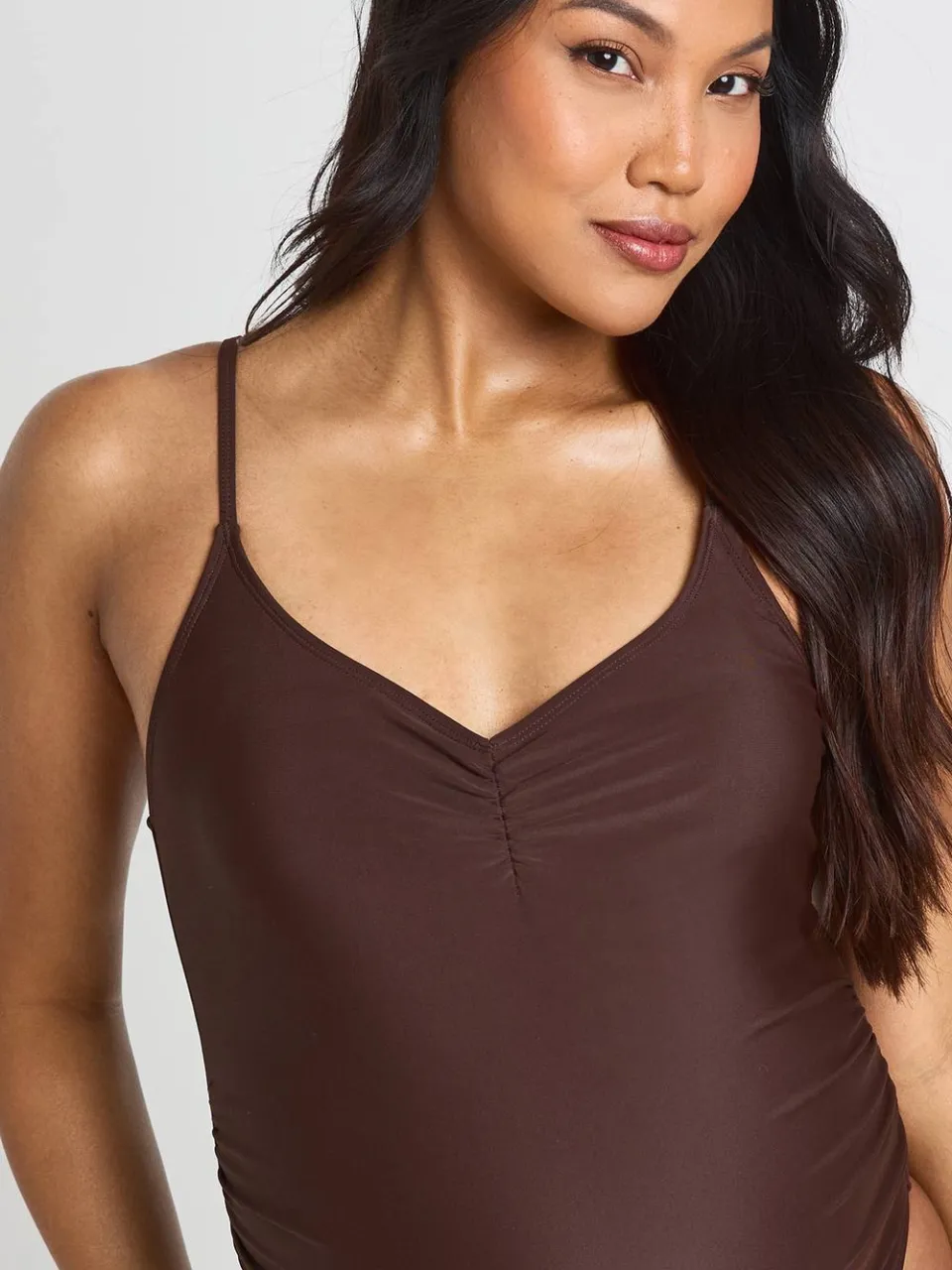 boohoo Dames Zwangerschaps Badpak Met Gerimpelde Voorkant chocoladebruin, foto 4