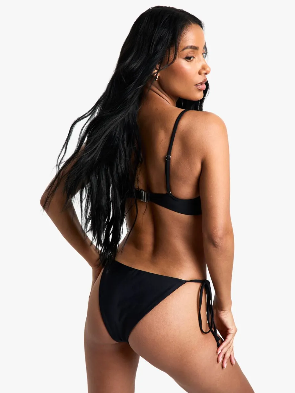 boohoo Dames Swimwear Essentials Onderbuisd Bikinioberstuk zwart, foto 2