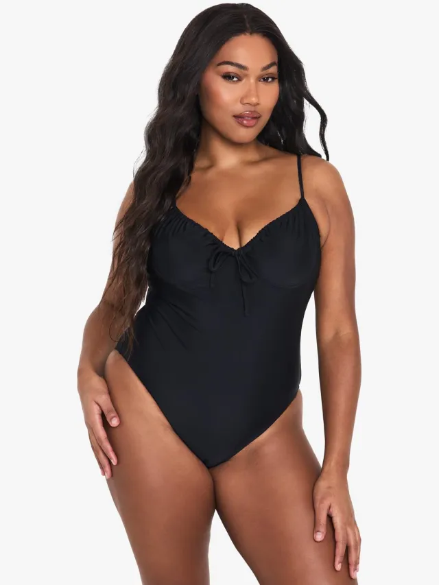 boohoo Dames Plus Swimwear Essentials Bugelbadpak Zwart