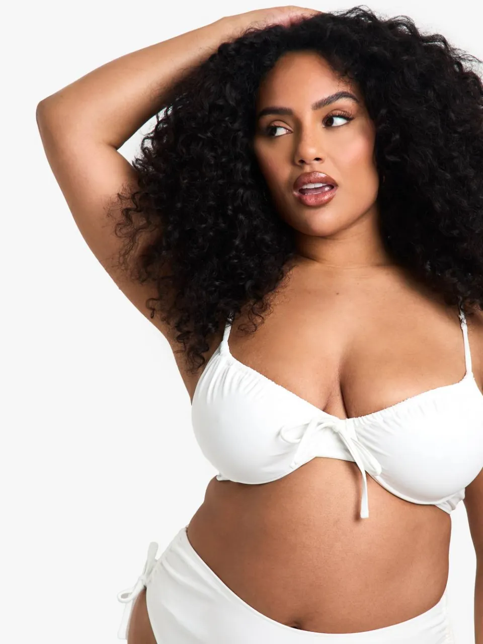 boohoo Dames Plus Swimwear Essentials Bikini Top met beugels Wit