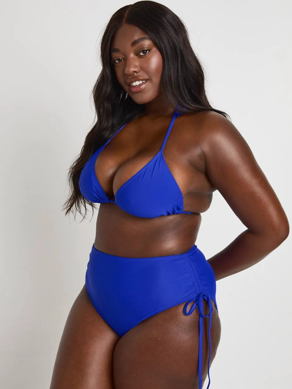boohoo Dames Plus Buikcontrole Geplooid Hoge Taille Bikinibroekje kobaltblauw, foto 2