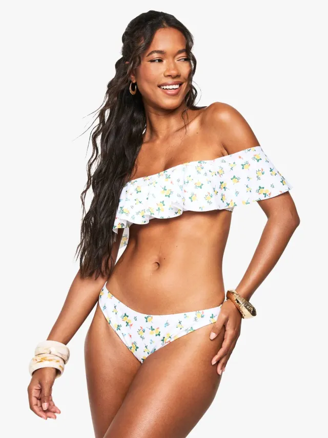 boohoo Dames Bloemige ruches Bardot bikini-top Wit