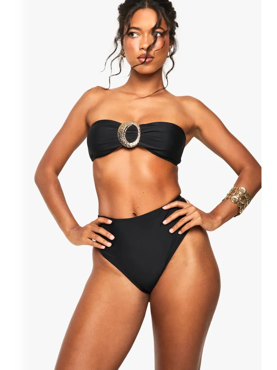boohoo Dames Gold Trim Detail Bandeau Bikini Top & High Waist Bikini Bottoms Set, foto 3