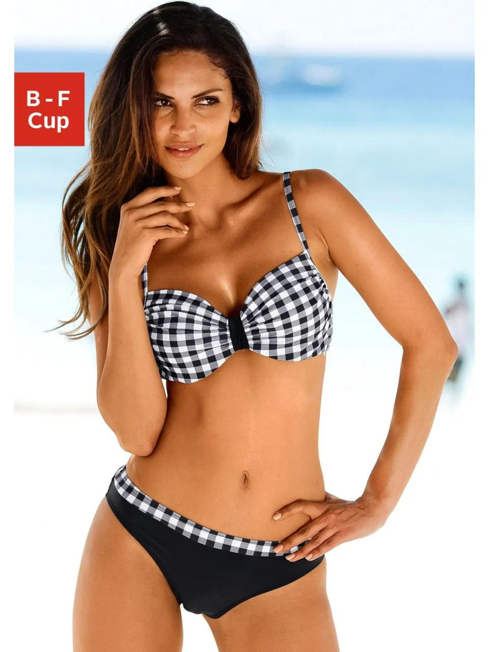Beugelbikini zwart-wit geruit, foto 3