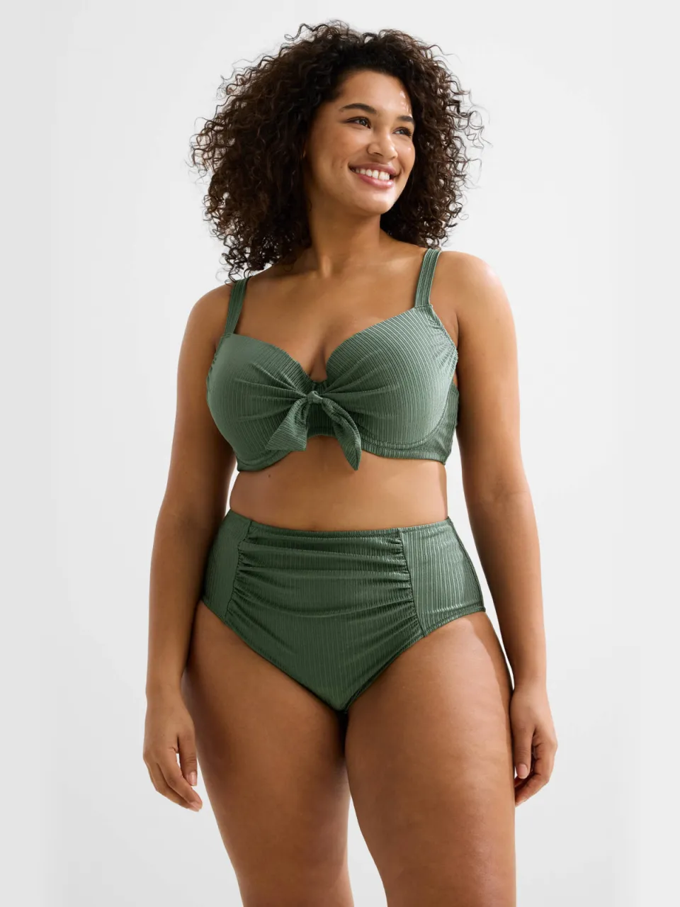 BEACHWAVE Curve beugel bikinitop groen
