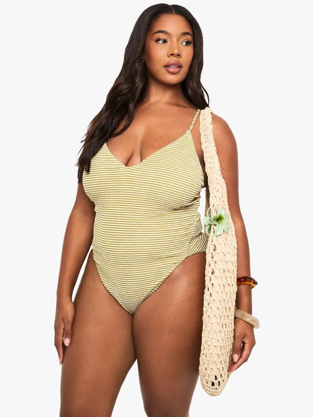 boohoo Dames PLUS GETEXTUREERD GESTREEPT SCOOP-ZWEMPak olijf, foto 2