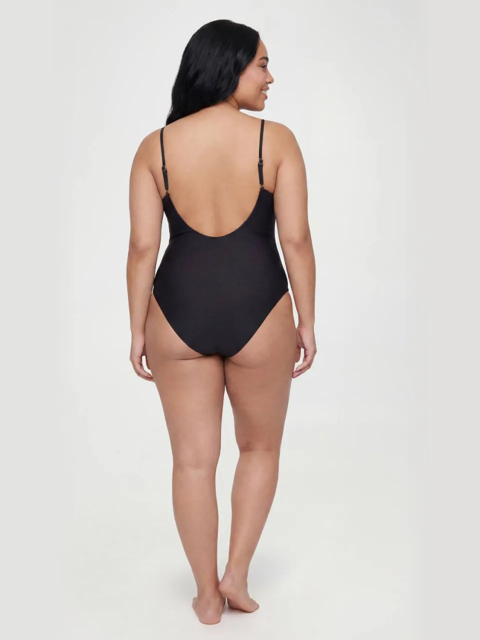 boohoo Dames Plus Badpak Met Vierkante Hals En Goudkleurige Details, foto 2