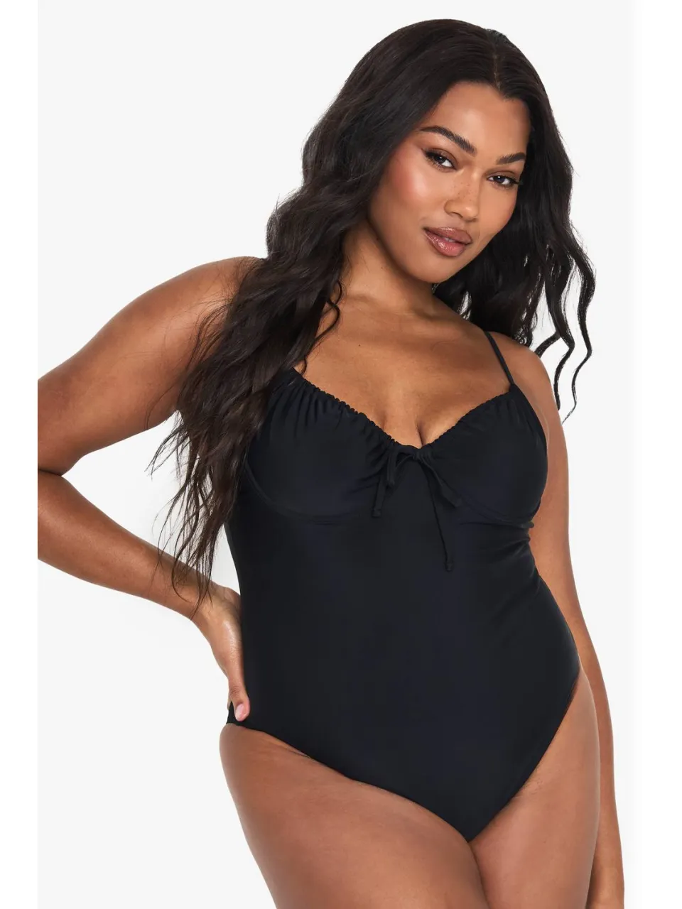 boohoo Dames Plus Swimwear Essentials Bugelbadpak zwart, foto 3