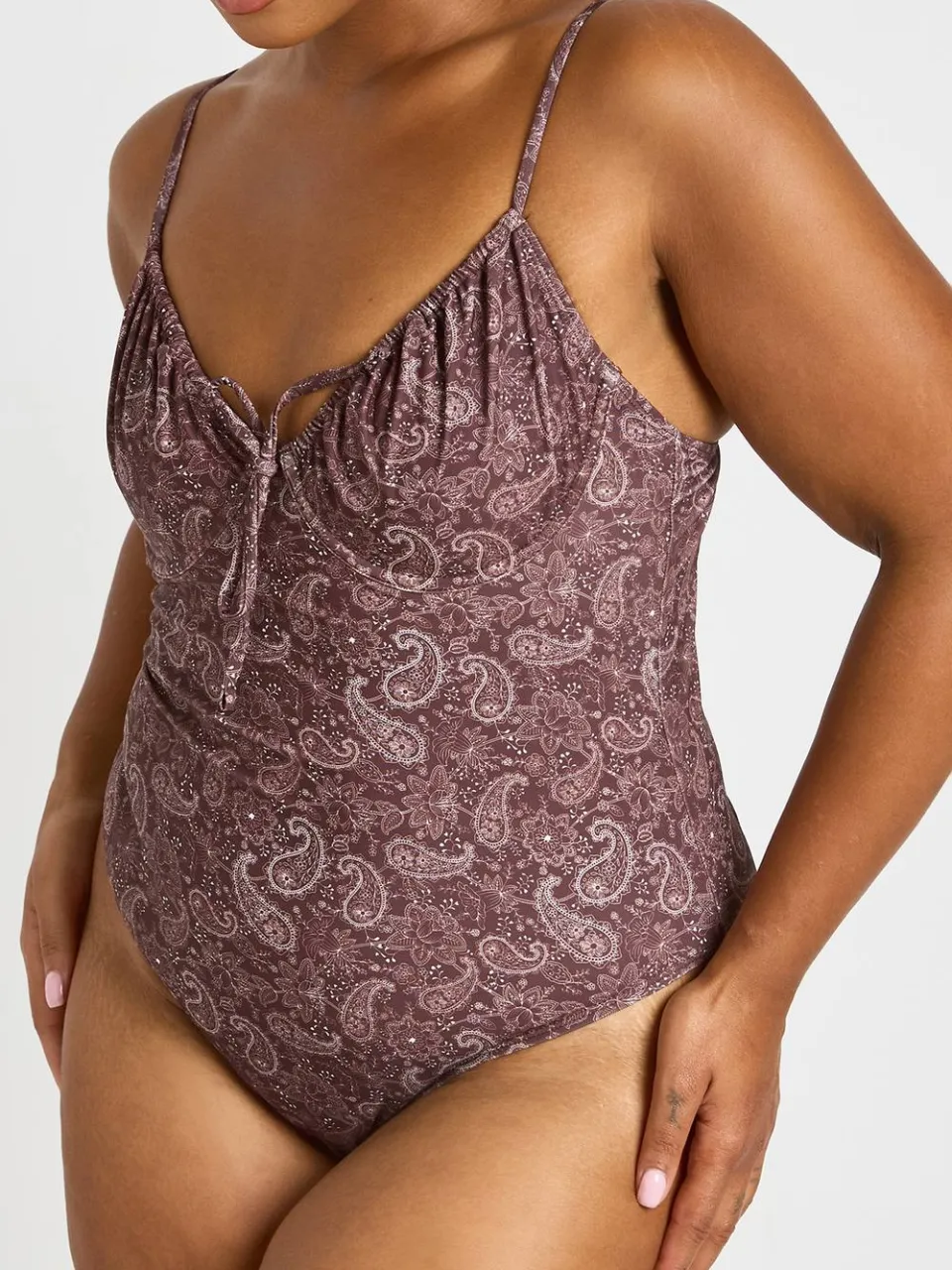 boohoo Dames Plus Paisley Print Balconnet Badpak zwart, foto 4