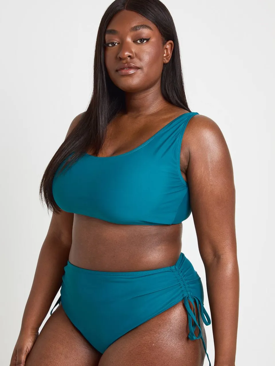 boohoo Dames Plus Essentials Bikini Top Met Ronde Hals groenblauw, foto 3