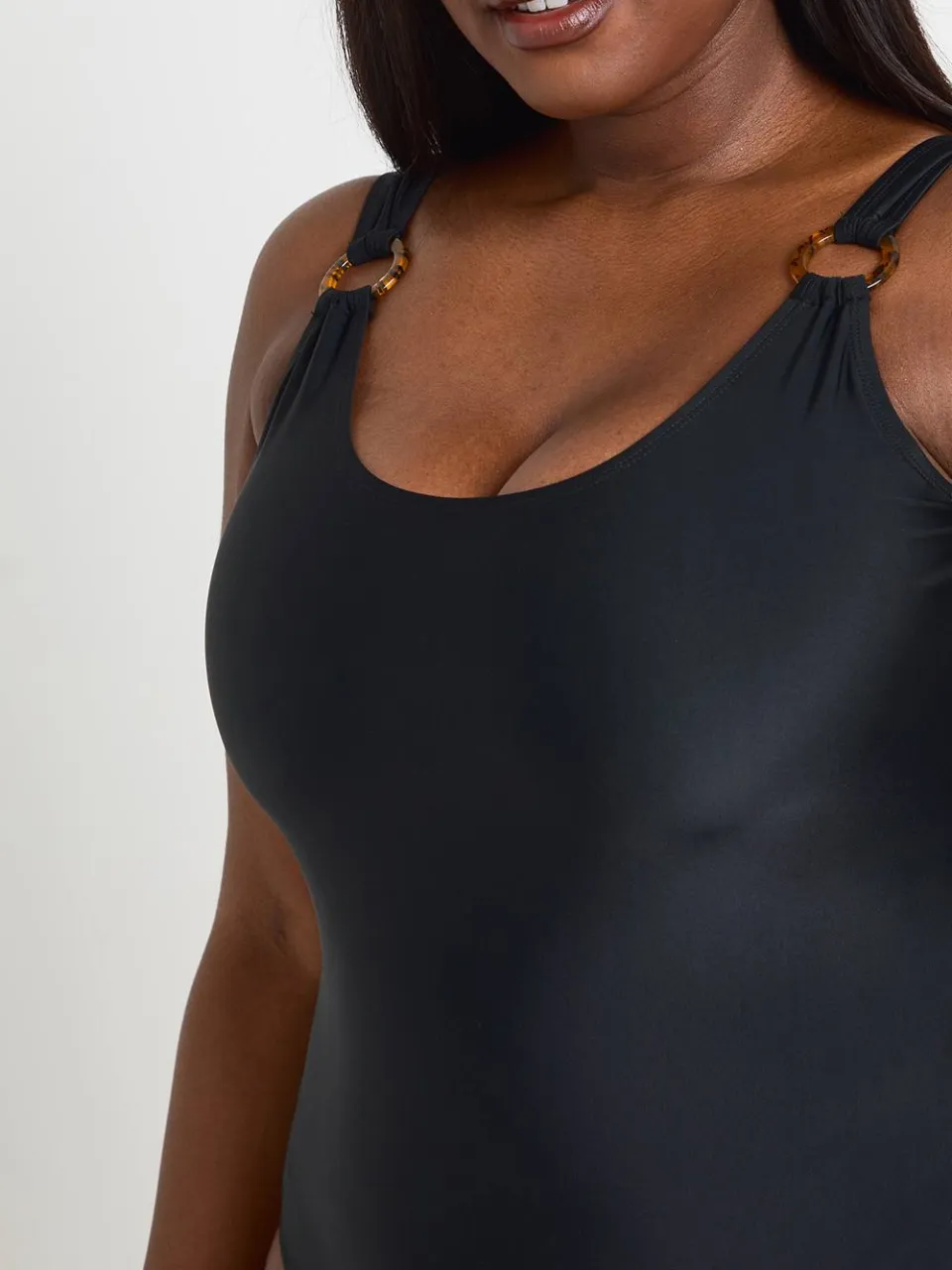 boohoo Dames Badpak Met Scoop Hals En Trim Detail In Grote Maten zwart, foto 4