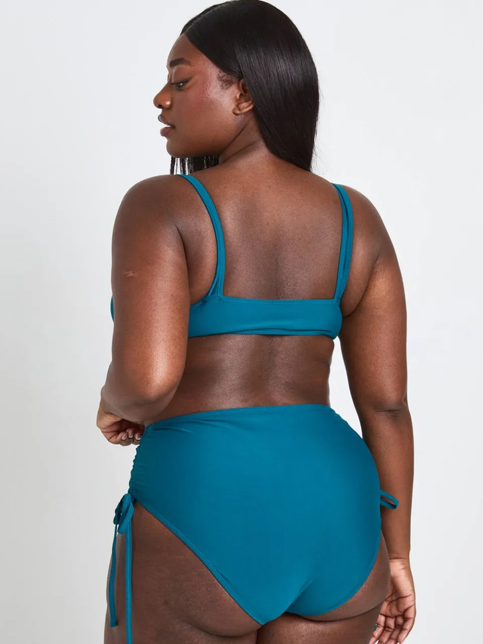 boohoo Dames Plus Bikini Top Met Gedraaid Voorpand groenblauw, foto 2