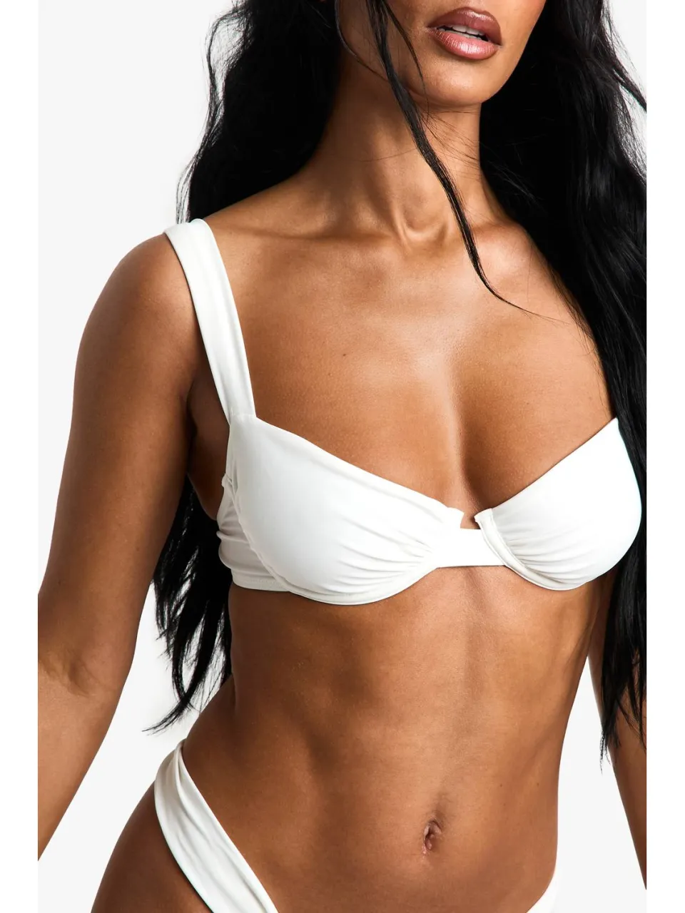 boohoo Dames Petite Swimwear Essentials Balconette Bikini Top wit, foto 4
