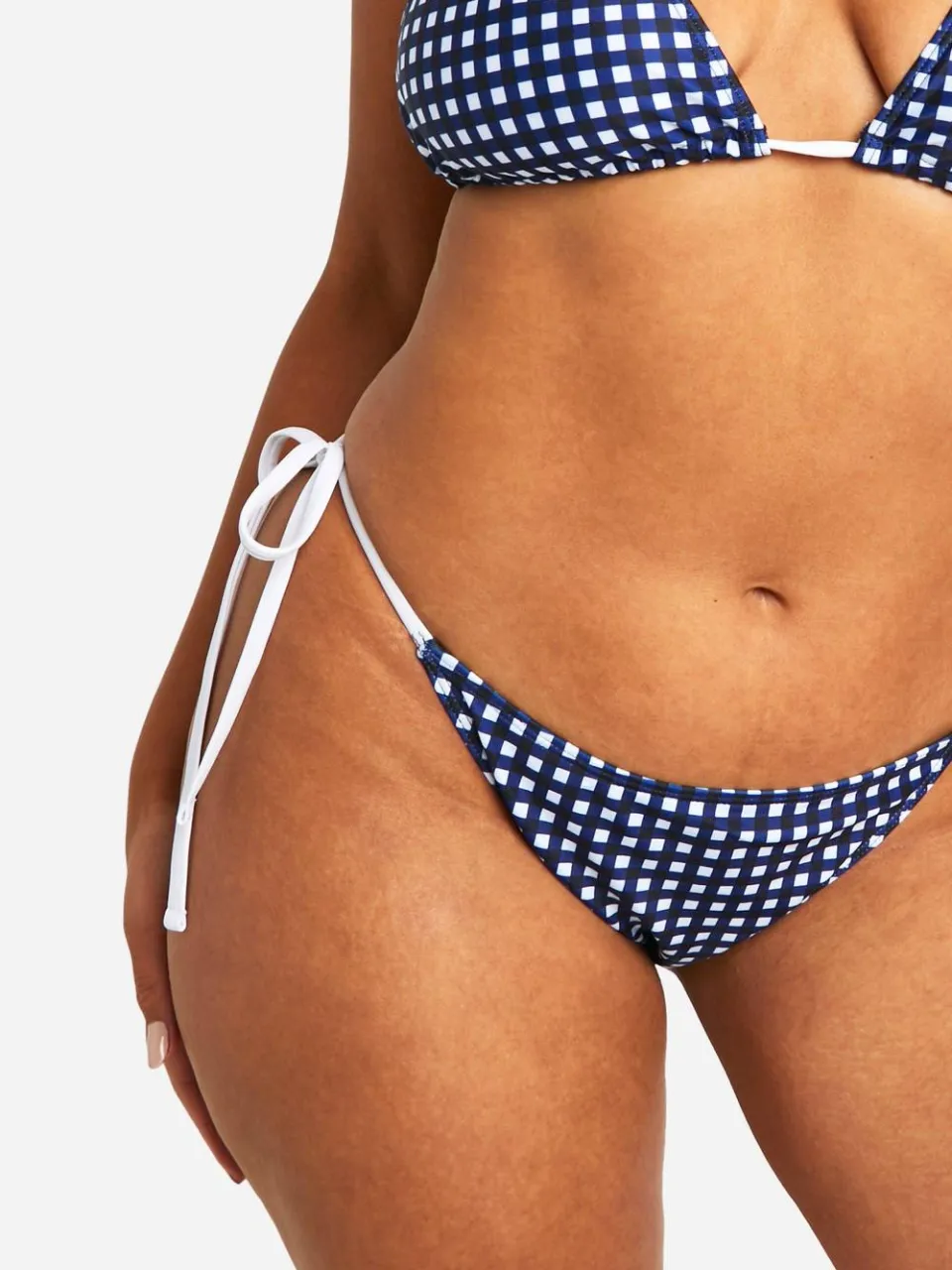 boohoo Dames Plus Gingham Tie Side Bikini Brief blauw, foto 3