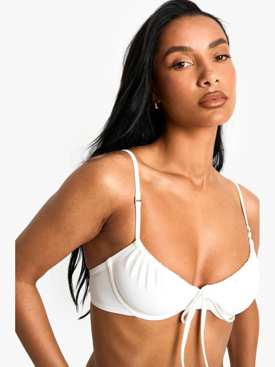boohoo Dames Swimwear Essentials Beugel Bikini Top wit, foto 4