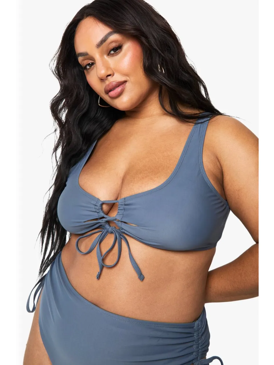 boohoo Dames Plus Gepolsterde Vetersluiting Bikini Top leisteengrijs, foto 2