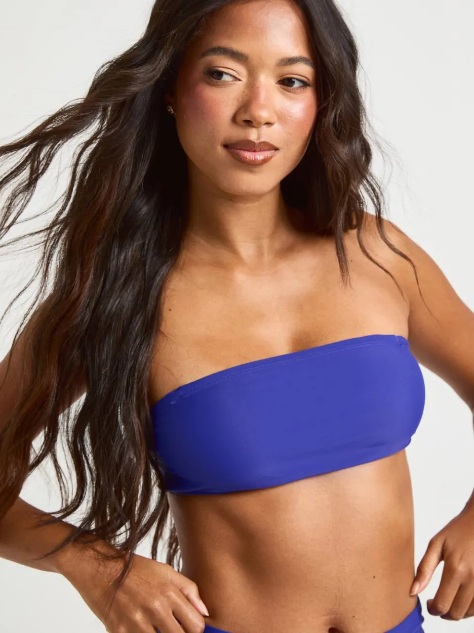 boohoo Dames Essentials Bandeau Bikinitop Met Afneembare Bandjes violet, foto 2