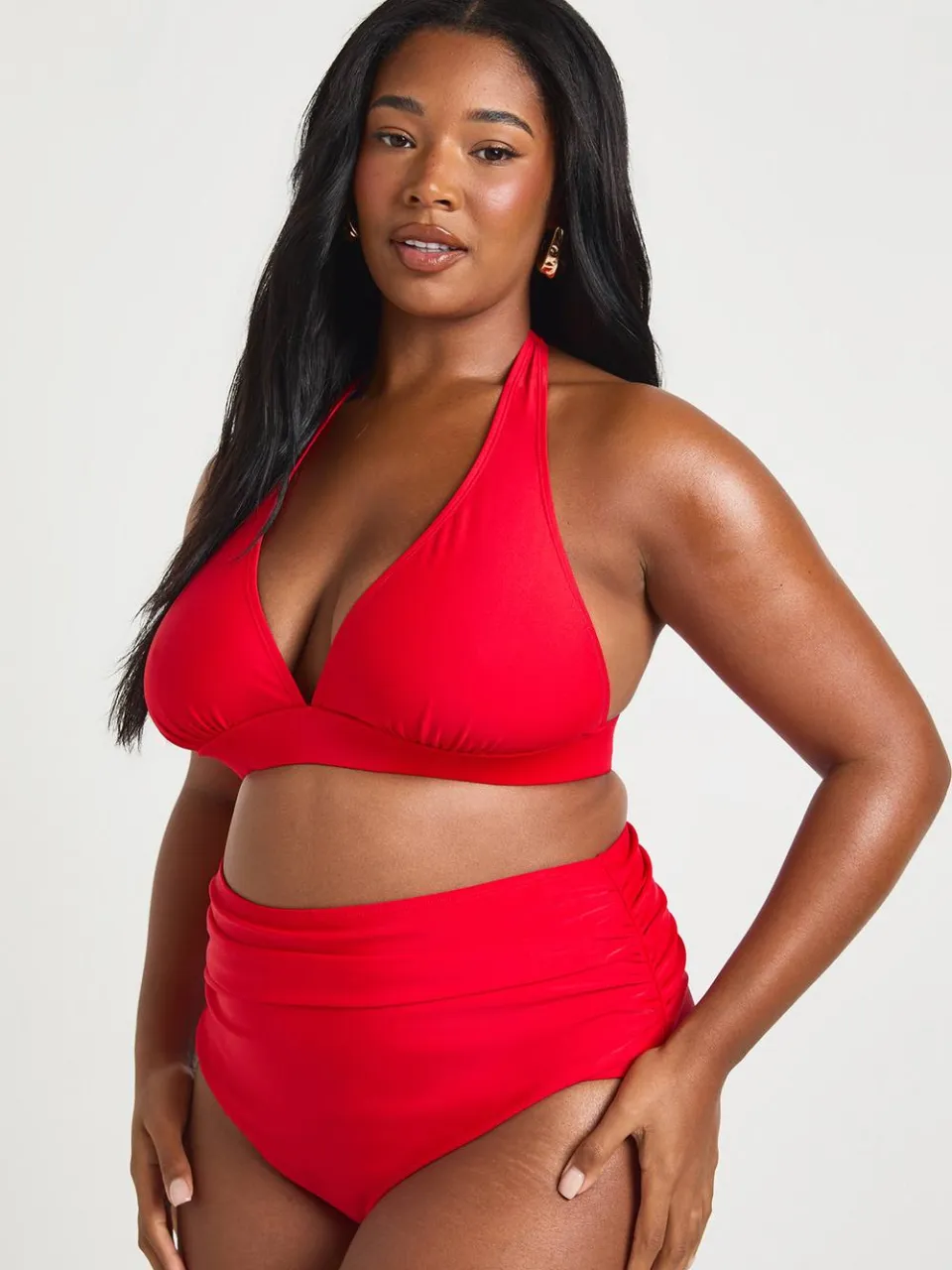 boohoo Dames Plus Essentials Diepe Halter Bikini Top Rood