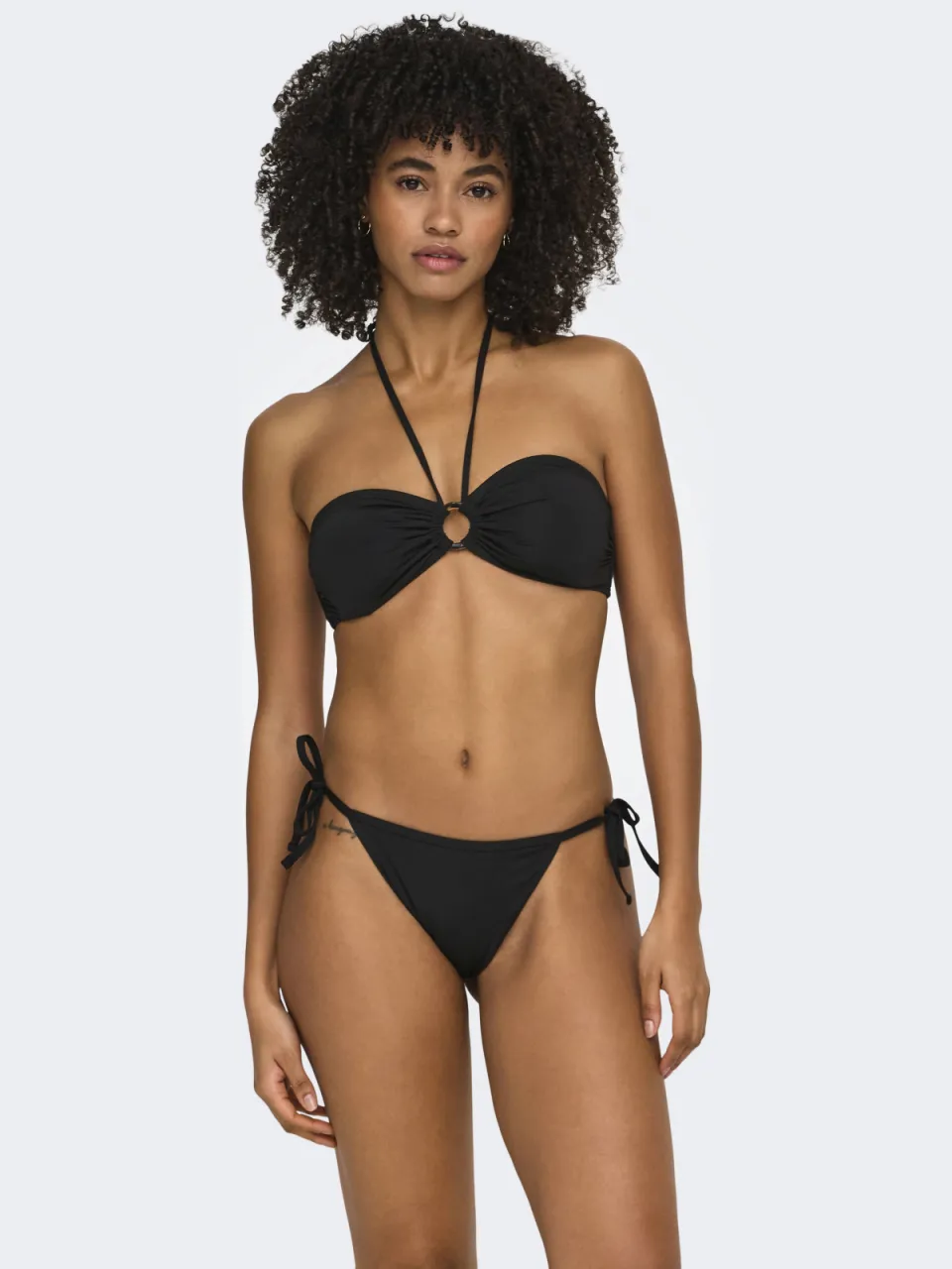 Only strapless bandeau bikinitop zwart, foto 6