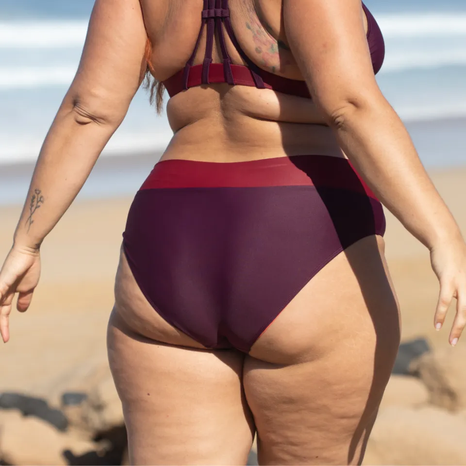 Inaska dames vegan Bikinibroekje Soft Waist Flow Berry Donkerrood donkerpaars, foto 2
